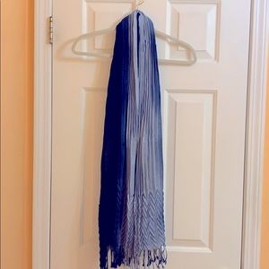 Blue ombré scarf